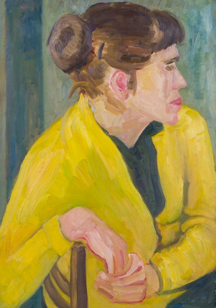 Femme en jaune